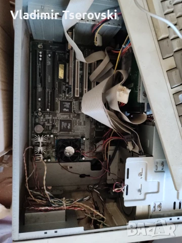 Продавам ретро компютър Pentium MMX, снимка 2 - За дома - 51036426