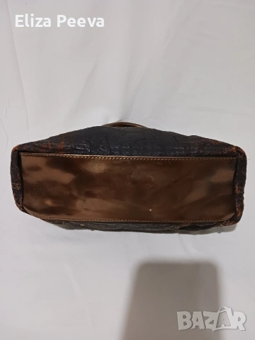 Малка кафява чантичка, снимка 3 - Чанти - 53488342