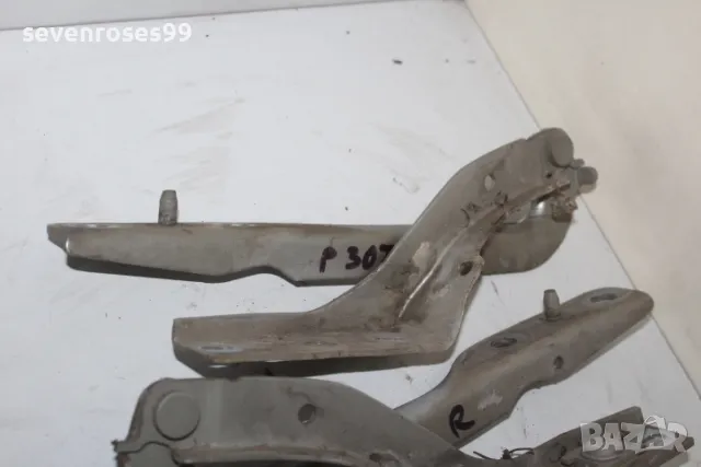 Панта преден капак лява дясна Пежо 307 св комби 2002 1.6i Peugeot 307SW, снимка 2 - Части - 48246285