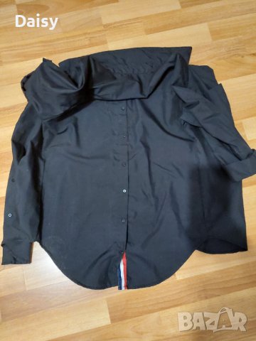 Дамска риза черна с интерен гръб, снимка 2 - Ризи - 42349962