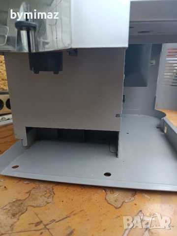 Saeco Royal Digital Plus, снимка 7 - Кафемашини - 48508075