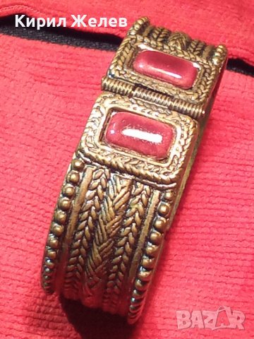 ВЪЗРОЖДЕНСКА БРОНЗОВА ГРИВНА с ЧЕРВЕНИ КАМЪНИ за НОСИЯ 2207, снимка 3 - Антикварни и старинни предмети - 29614520