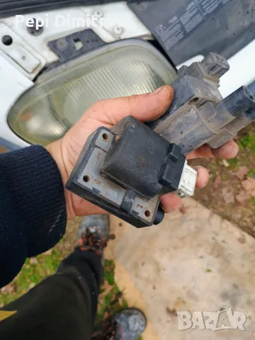 Renault Clio II BB0/1/2, CB0/1/2 Запалителна бобина 7700100589 2526114A 1.60 18210369, снимка 2 - Части - 49740550