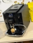 Кафемашина кафе автомат JURA E6 PIANO BLACK с гаранция, снимка 2