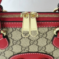 Оргинална дамска чанта GUCCI, снимка 11 - Чанти - 44688659