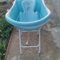 Бебешко корито със стойка и стойка за бебето за къпане , снимка 3 - За банята - 44516824