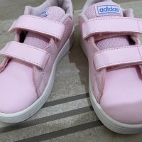 Детски маратонки Adidas, снимка 4 - Детски маратонки - 42034107