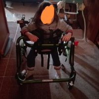 Детска инвалидна проходилка Мега Оптим, снимка 2 - Други - 44589860