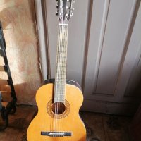 Продавам китара Кремона от осемдесетте, снимка 1 - Китари - 35700604