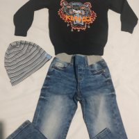 Комплект дънки и блуза, снимка 1 - Детски панталони и дънки - 34022407