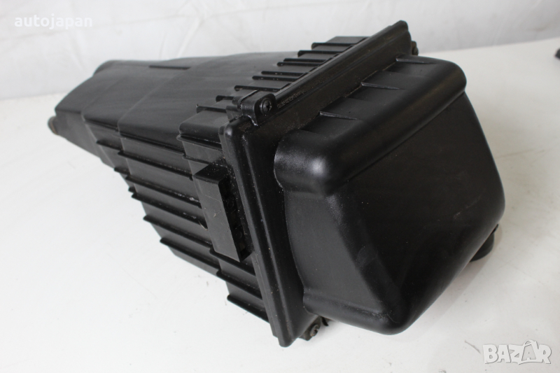 Кутия въздушен филтър Пежо 206 1.4 75кс 2врати 02г Peugeot 206 1.4 75hp 2002, снимка 1