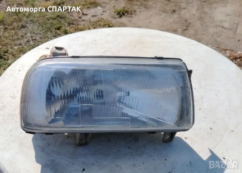 Ляв Фар Hella За Шкода Фелиция 1994-1998 Година  Skoda Felicia, снимка 1