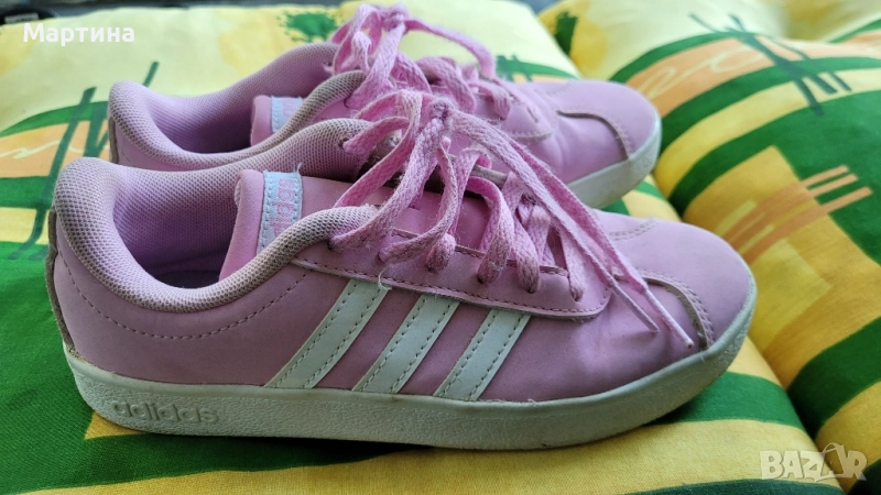 Детски маратонки Адидас 33 н, снимка 1