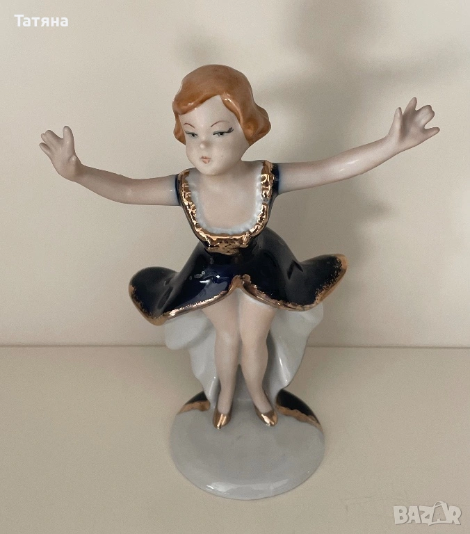 Порцеланова фигурка на балерина от ARPO, Румъния, снимка 1
