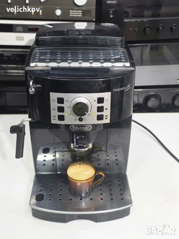 работеща кафемашина De’Longhi Magnifica S, снимка 1