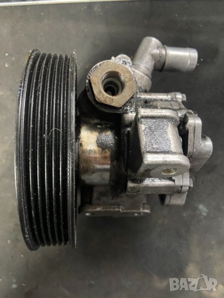 Хидравлична помпа мерцедес е класа ц класа w203 w211 w209 e класа ц класа цлк 2.2 дизел 200 220 дизе, снимка 1