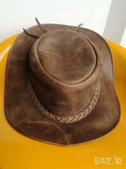 краварска шапка от естествена дебела кожа, снимка 1