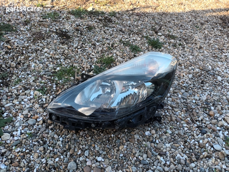 ляв черен фар за рено клио 3 фейслифт 09 - 13 RENAULT CLIO III FACELIFT , снимка 1