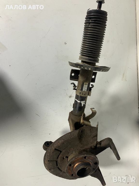 Преден десен шенкел главина амортисьор Шкода Фабия Preden desen shenkel amortisior Skoda Fabia, снимка 1