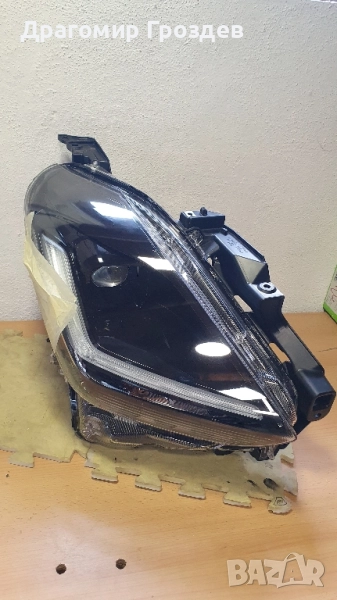 Десен фар за Suzuki Swift / Сузуки Суифт (след 2024 г.), снимка 1