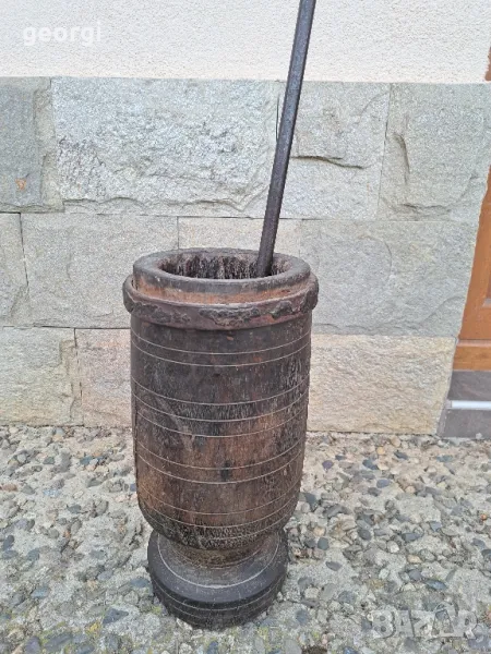 Стара дървена чучура голям хаван, снимка 1