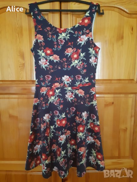 Лятна рокля на H&M, размер XS, снимка 1