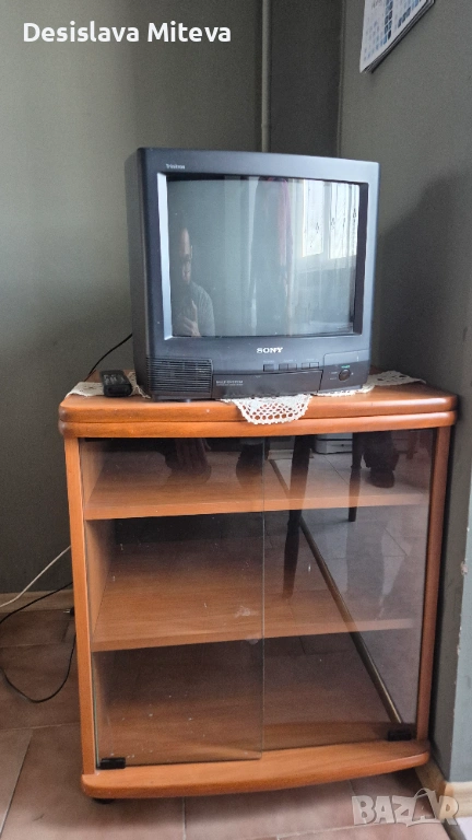 Шкаф за телевизор, снимка 1