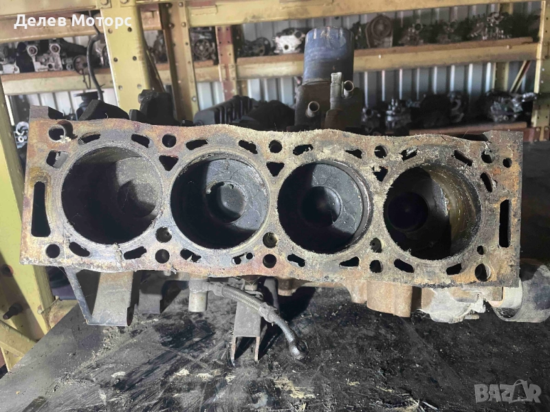 4HW блок с бутала и колянов вал, долница двигател от Пежо 807 2.2HDI, снимка 1