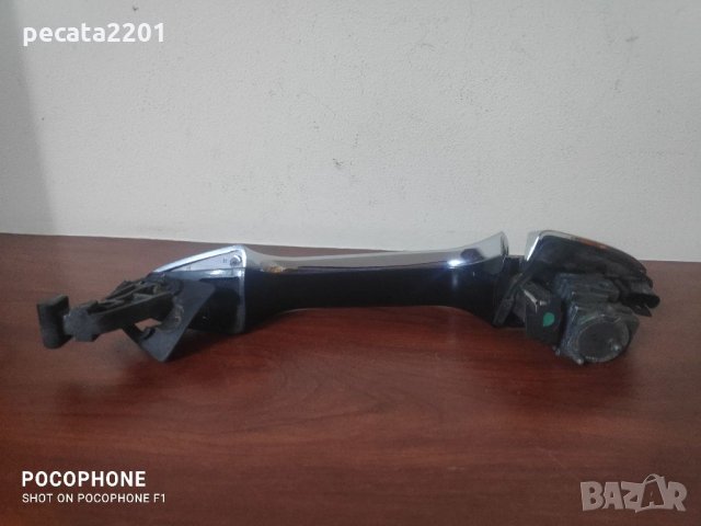 Продавам - външна дръжка за предна дясна врата за Мерцедес S class W221, снимка 2 - Части - 34854313