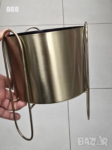 стойки за саксии 