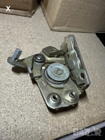 БРАВА ЗАДНА ЛЯВА ВРАТА ВАЗ ЛАДА 2105 2104 2107 НОВ СССР 2105-6105013