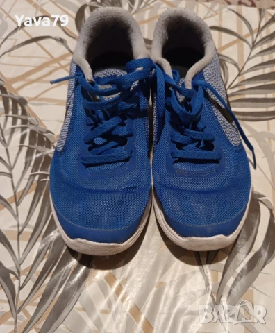 Три чифта детски маратонки NIKE, 35-36 номер , снимка 6 - Детски маратонки - 51394370