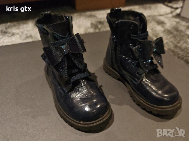 Стилни лачени боти с панделка № 24 – Тъмносини много запазени