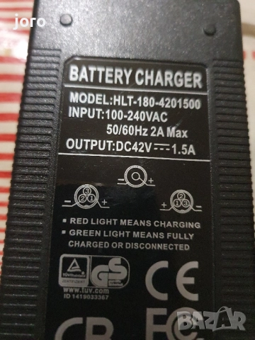 Електрическо зарядно, за електрически скутери и ховърборди, 42V 1.5A, черен, снимка 4 - Друга електроника - 51712001