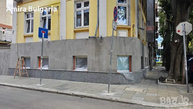 Партер в идеален център - Варна