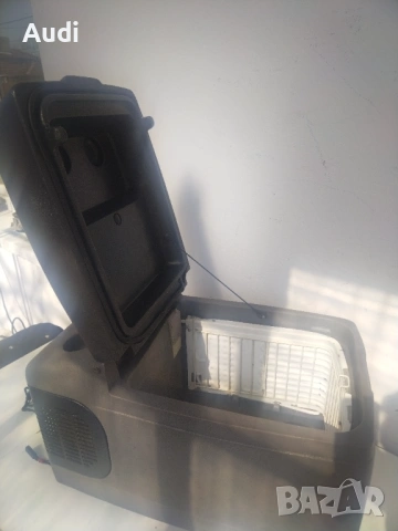 Авто хладилник indel B, с компресор SECOP, 31 литра, Сив, снимка 11 - Хладилни чанти - 53825038