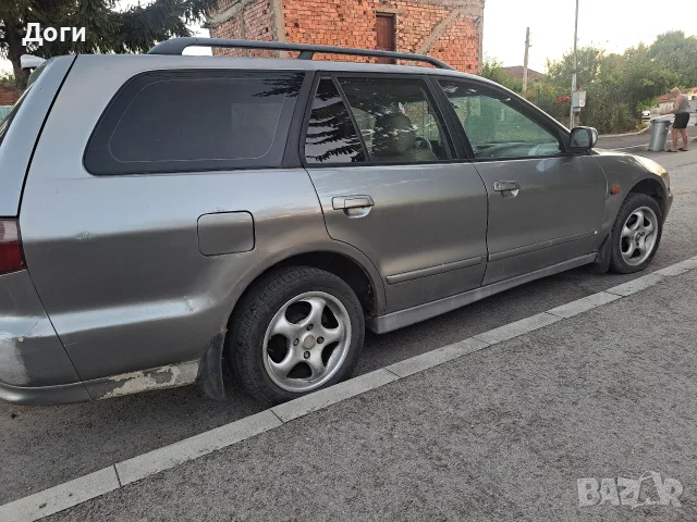 Продава Митсубиши Галант, снимка 5 - Автомобили и джипове - 55969050
