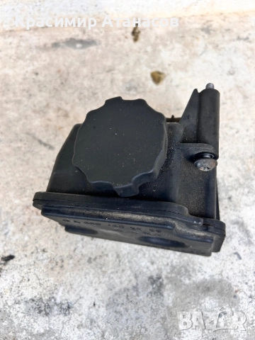 A0004602383. Казанче хидравлична течност  за Мерцедес E-класа W211. Бензин 3.5 OM 272.