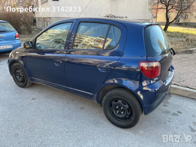 Toyota Yaris 1.0 VVT-i 68кс//КЛИМАТИК//, снимка 2 - Автомобили и джипове - 48455001