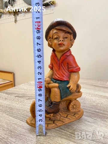 Статуетка от полистоун "Момче на колело", снимка 5 - Антикварни и старинни предмети - 51483137