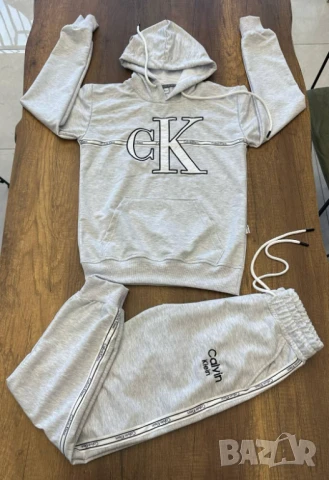 Дамски екип CALVIN KLEIN, снимка 6 - Спортни екипи - 51148055
