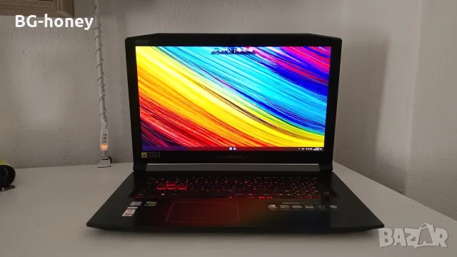 Геймърски 17" Acer Predator Helios 300, снимка 10 - Лаптопи за игри - 56150876