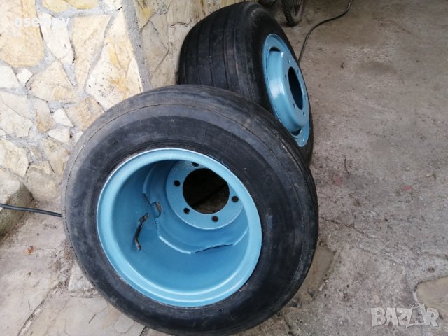 Гуми Dunlop, снимка 5 - Гуми и джанти - 41510625