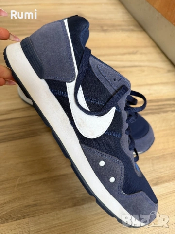Оригинални мъжки класически маратонки Nike Venture Runner! 46 н, снимка 2 - Маратонки - 51838990