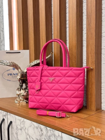 чанти prada , снимка 3 - Чанти - 51430958