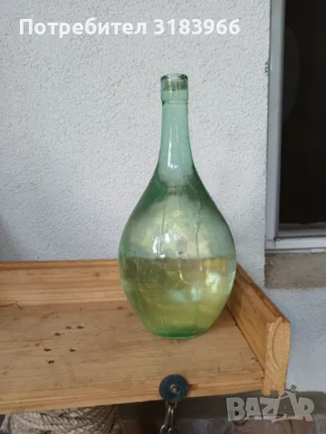 дамаджана 2 литра от дебело стъкло обла.