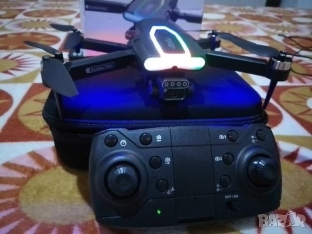 WIFI FPV професионален мини RC сгъваем дрон със 1080px камера, снимка 2 - Дронове и аксесоари - 44480626