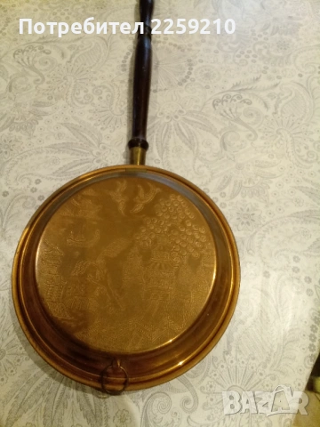 Винтидж медно-сива грейка за легло с шарка на  китайски пейзаж 