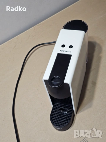 Кафемашина Nespresso Krups Essenza Mini с капсули