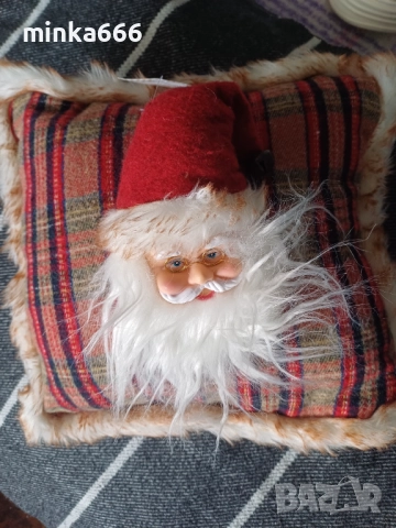 Нова възглавничка с Дядо Коледа, снимка 2 - Декорация за дома - 52879132